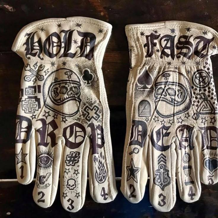 Vintage-Inspired Leather Work Gloves