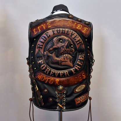 Biker Spirit and Leather Jackets – Wear Your Unique Identity!