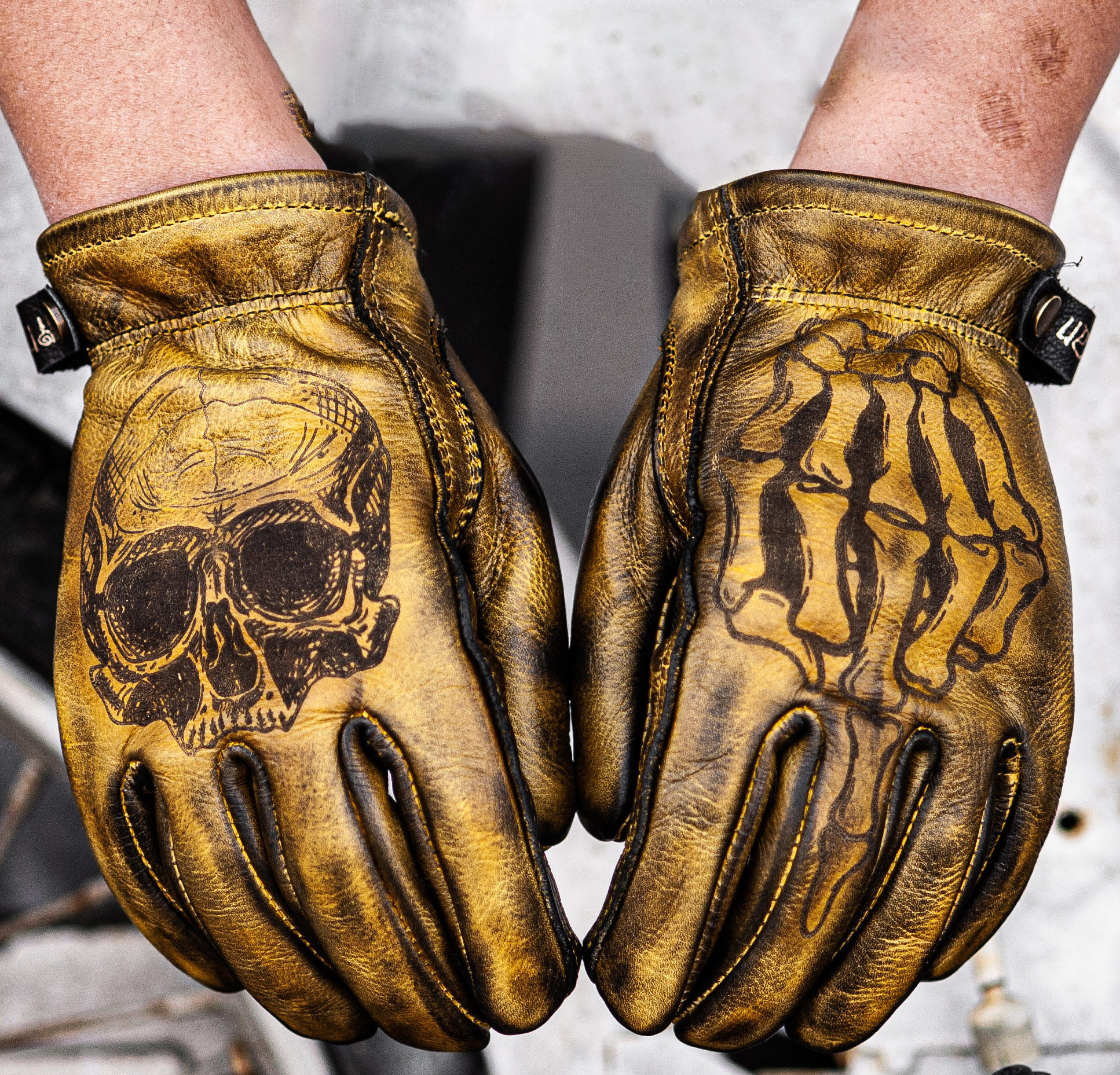 Vintage Distressed Leather Skull Printed Retro Motorcycle Riding Gloves