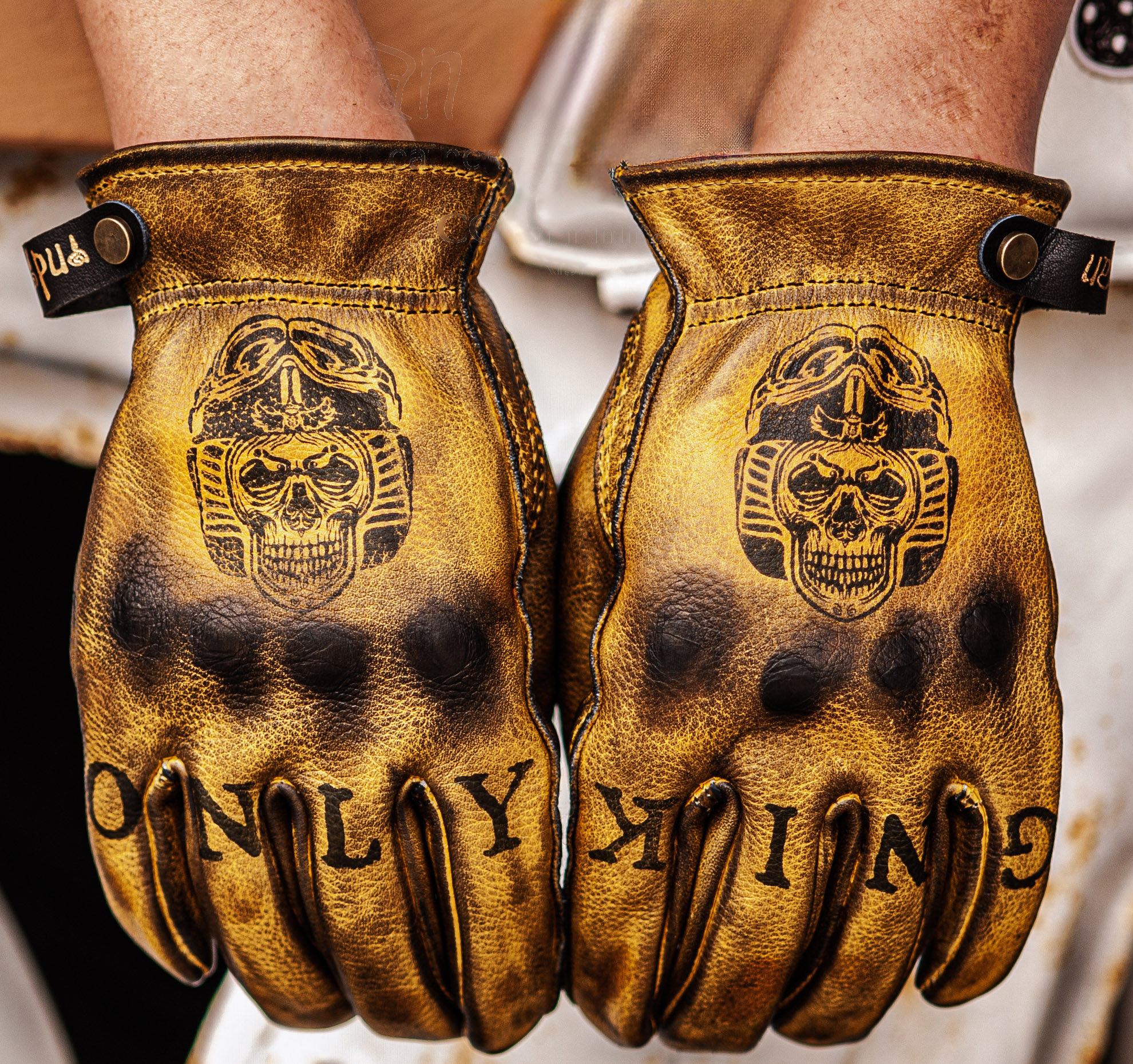 Vintage Hardcore Distressed Leather Pharaoh Skull Print Motorcycle Gloves