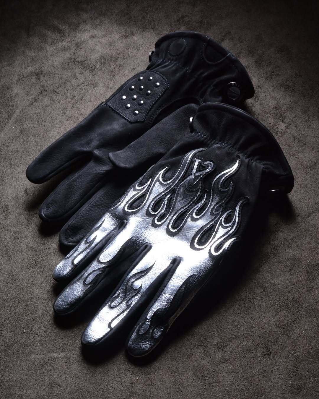 Futuristic Techwear Metallic Silver Flame Embroidered Cowhide Leather Gloves