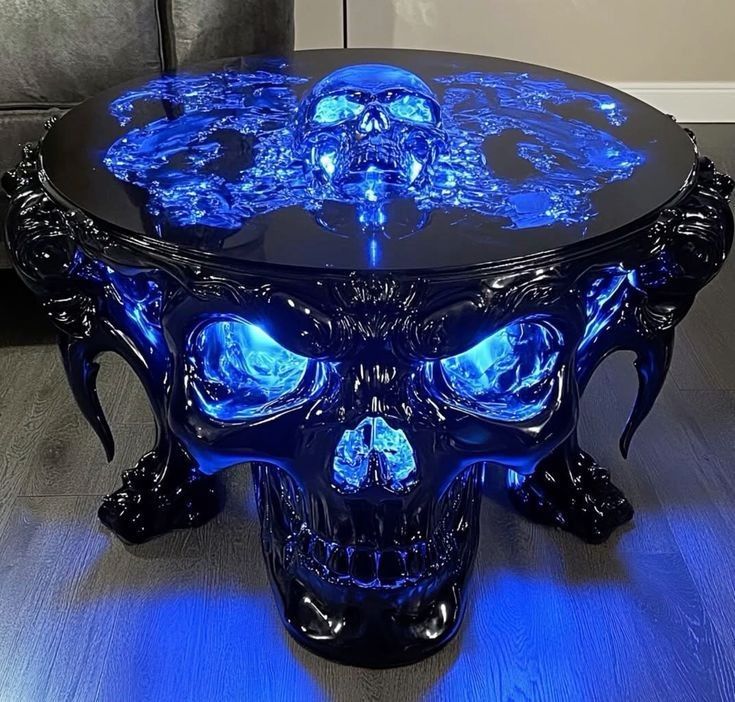 Cyberpunk Skull Table