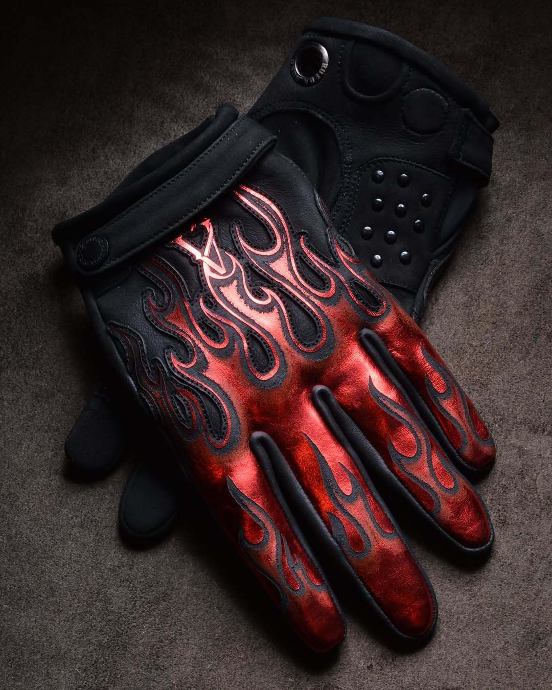 Cyberpunk Racing Metallic Red Flame Pattern Padded Leather Gloves