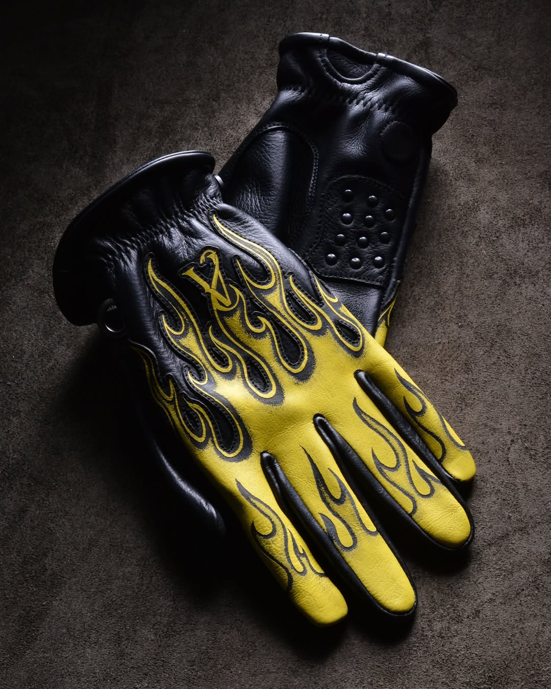 Classic Rockabilly Style Bright Yellow Flame Graphic Leather Gloves