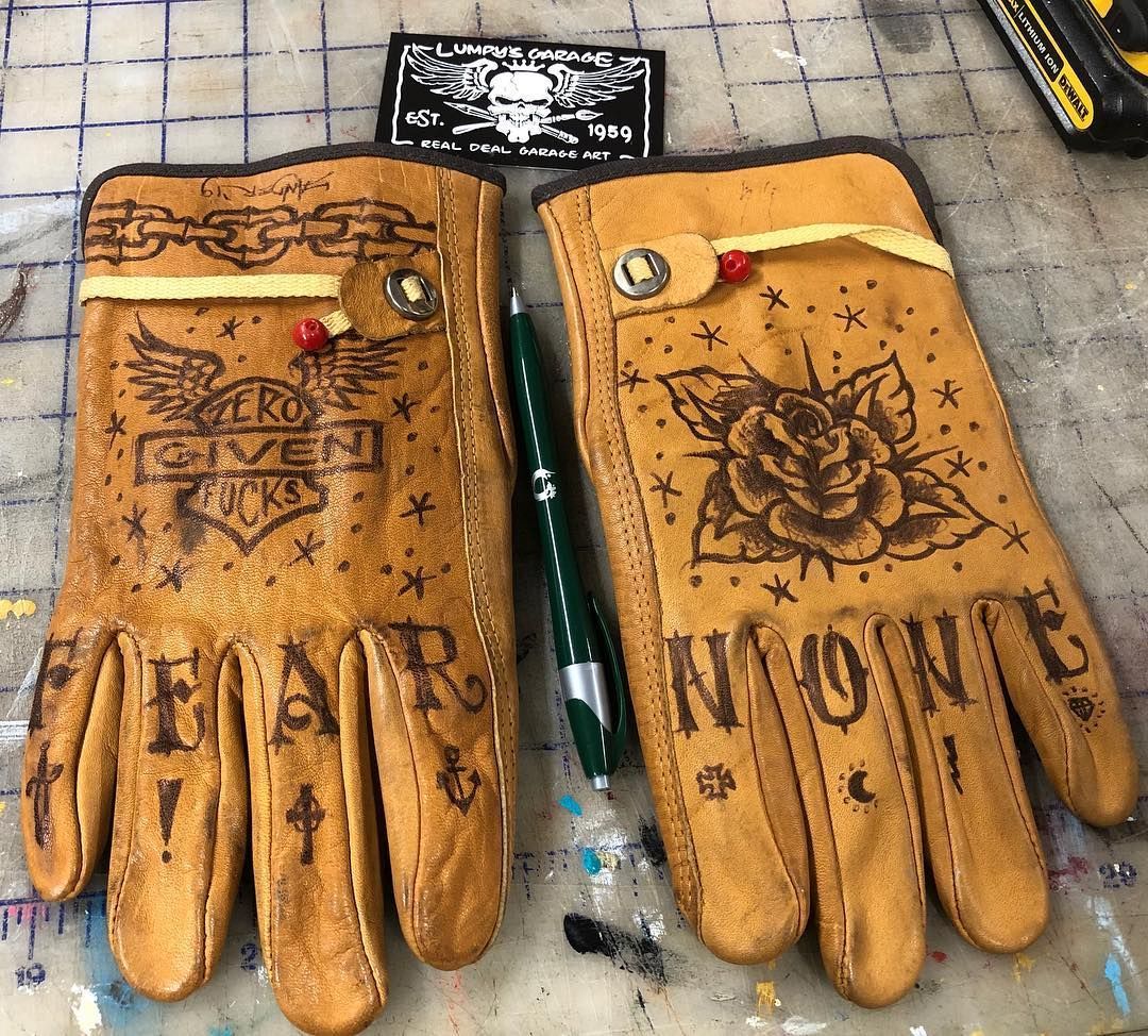 Vintage-Inspired Leather Work Gloves