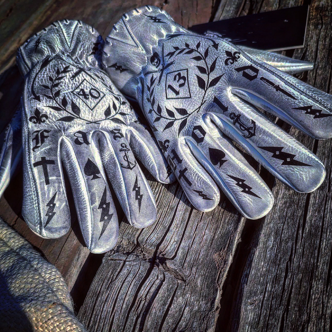 Tattoo inspired white distressed leather graphic printed motorcycle gloves