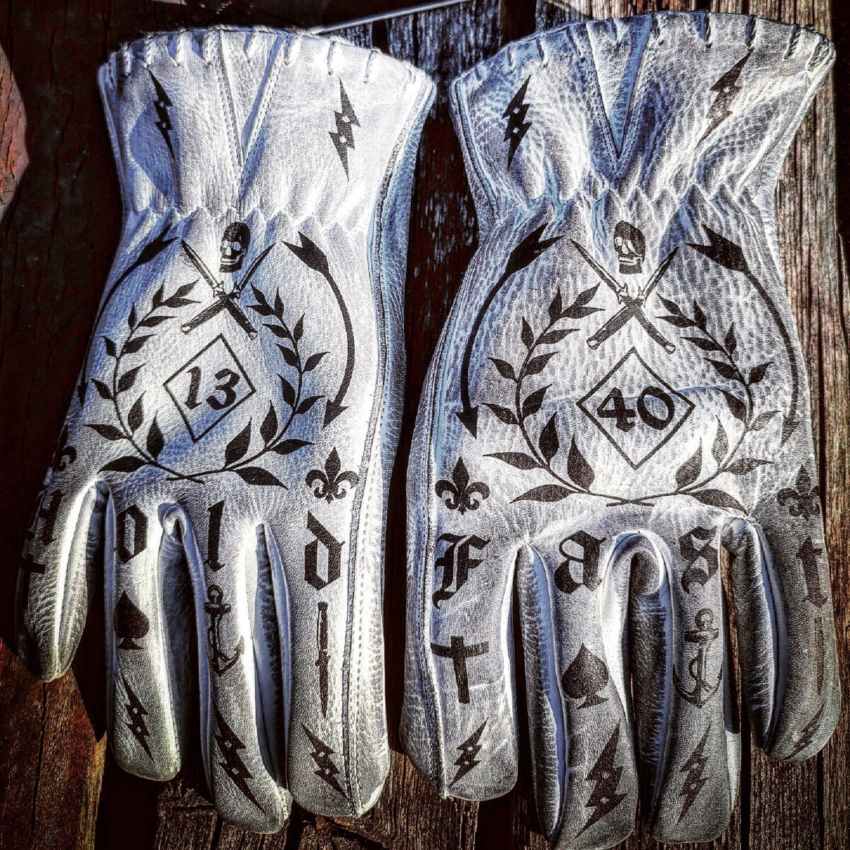 Tattoo inspired white distressed leather graphic printed motorcycle gloves