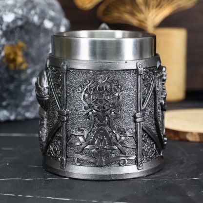 Medieval Knight Beer Mug – Vintage Warrior & Dragon Tankard