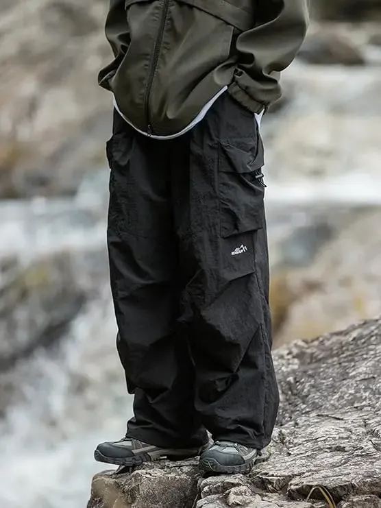 Urban Tech "Parachute" Baggy Cargos: Lightweight Water-Resistant Trousers for the Ultimate Streetwear Silhouette 🛸