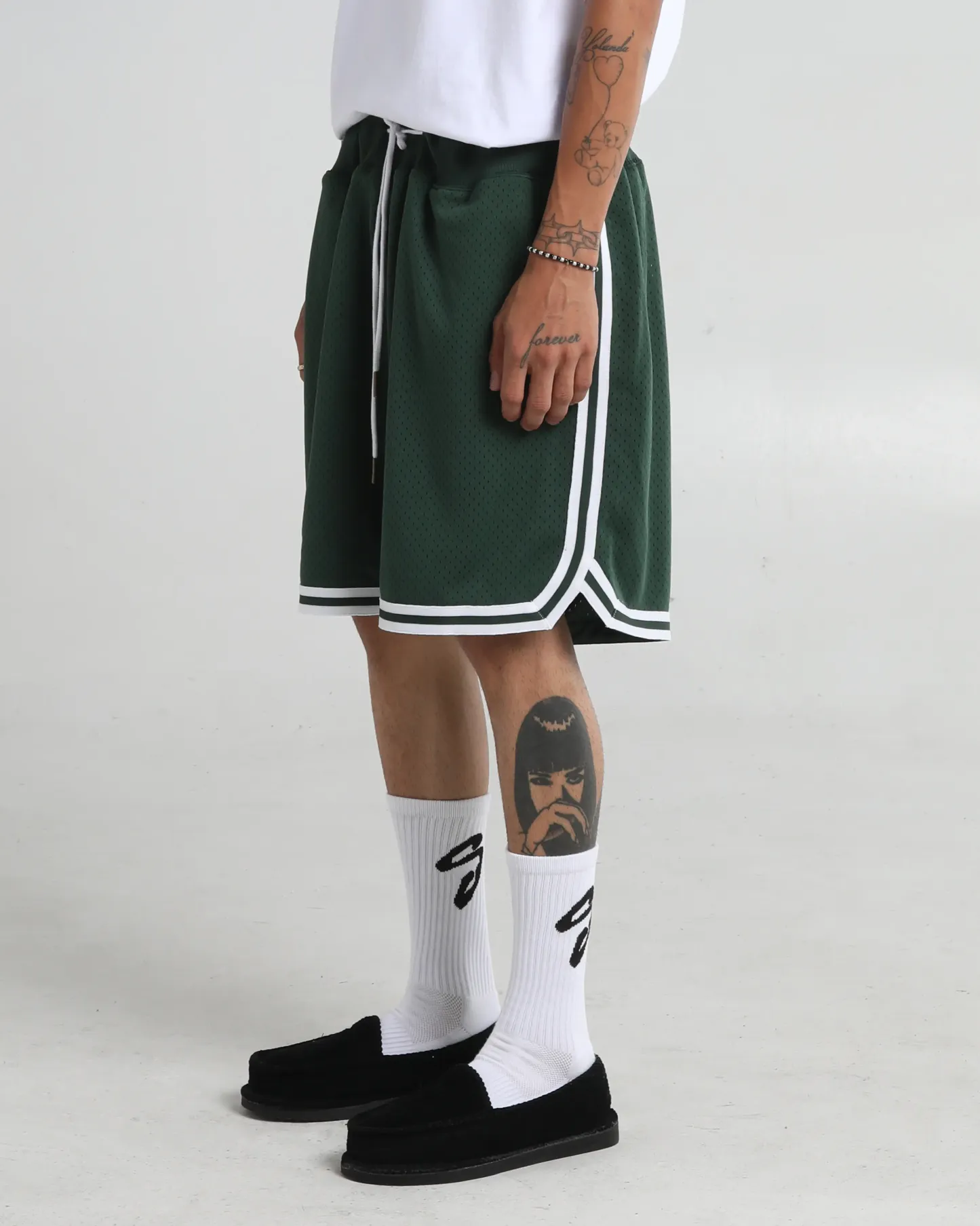 SHAKA WEAR Retro Basketball Shorts - Black & White Tonal Ribbing, 3 Pockets, Wide Leg Opening, True to Size Fit