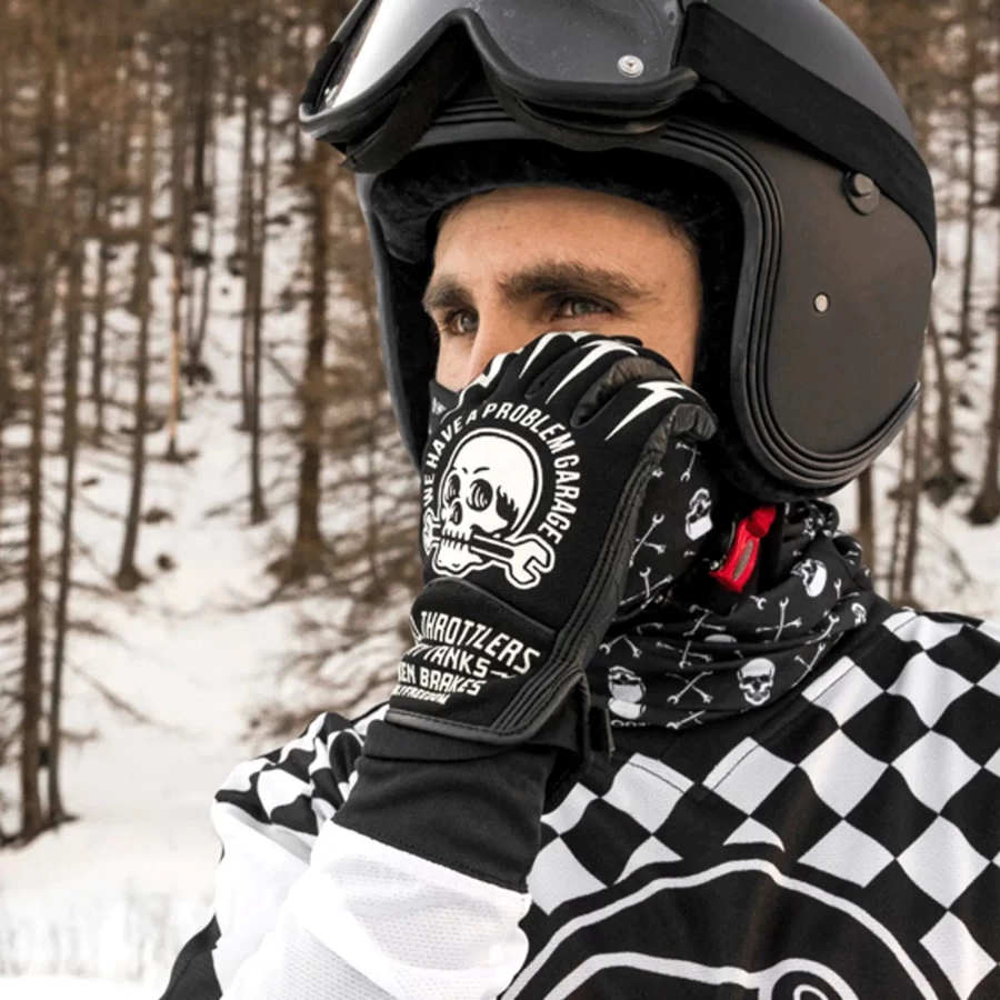 Skull Slogan Biker Gloves – Vintage Rock Style Motorcycle Gloves