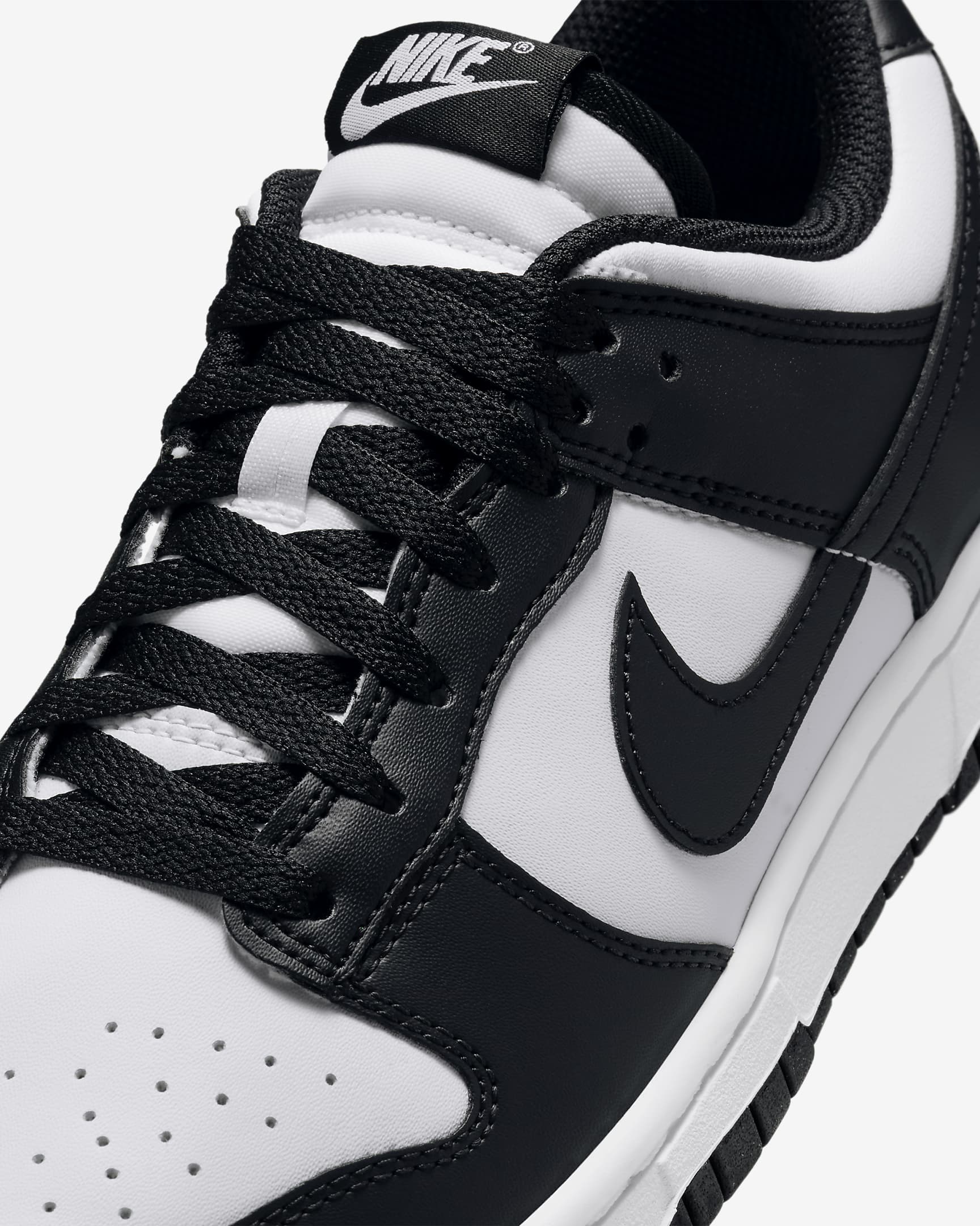 Dunk Low White Black "Panda"
