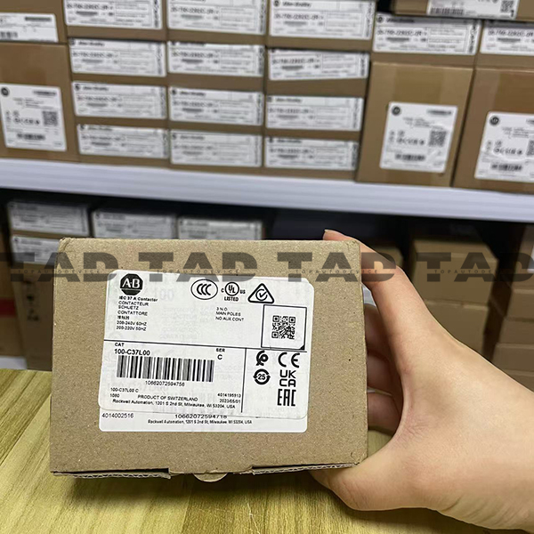Allen-Bradley 100-C37L00 IEC 37 A Contactor