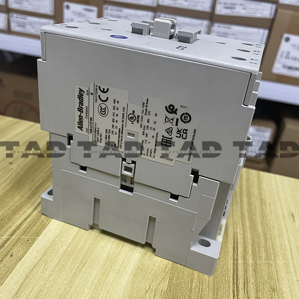 Allen-Bradley 100-C72D00 IEC 72 A Contactor