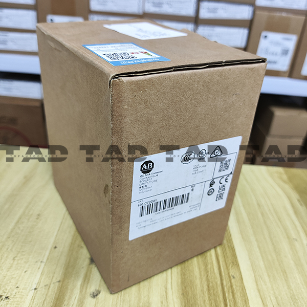 Allen-Bradley 100-C72D01 IEC 72 A Contactor
