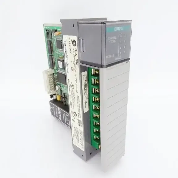 Allen-Bradley 1746-NO8V SLC 8 Point Analog Output Module