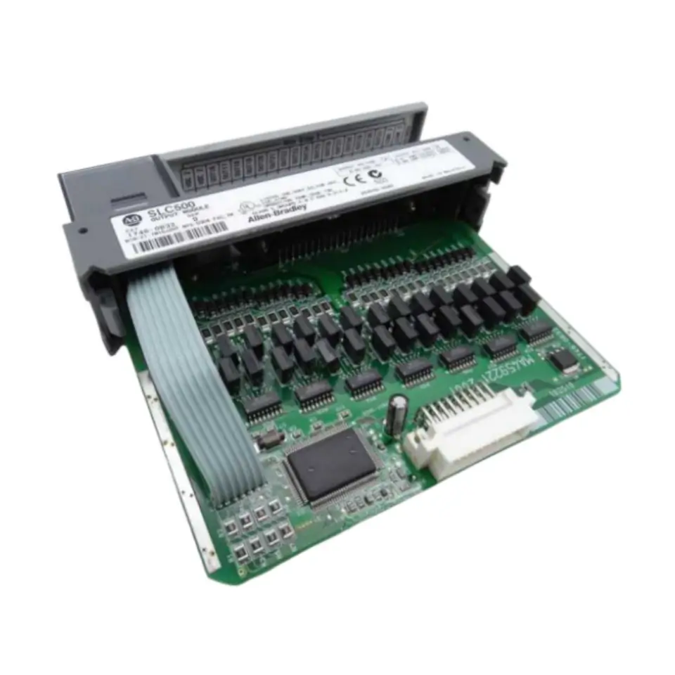 Allen-Bradley 1746-OB32 SLC 32 Point Digital Output Module