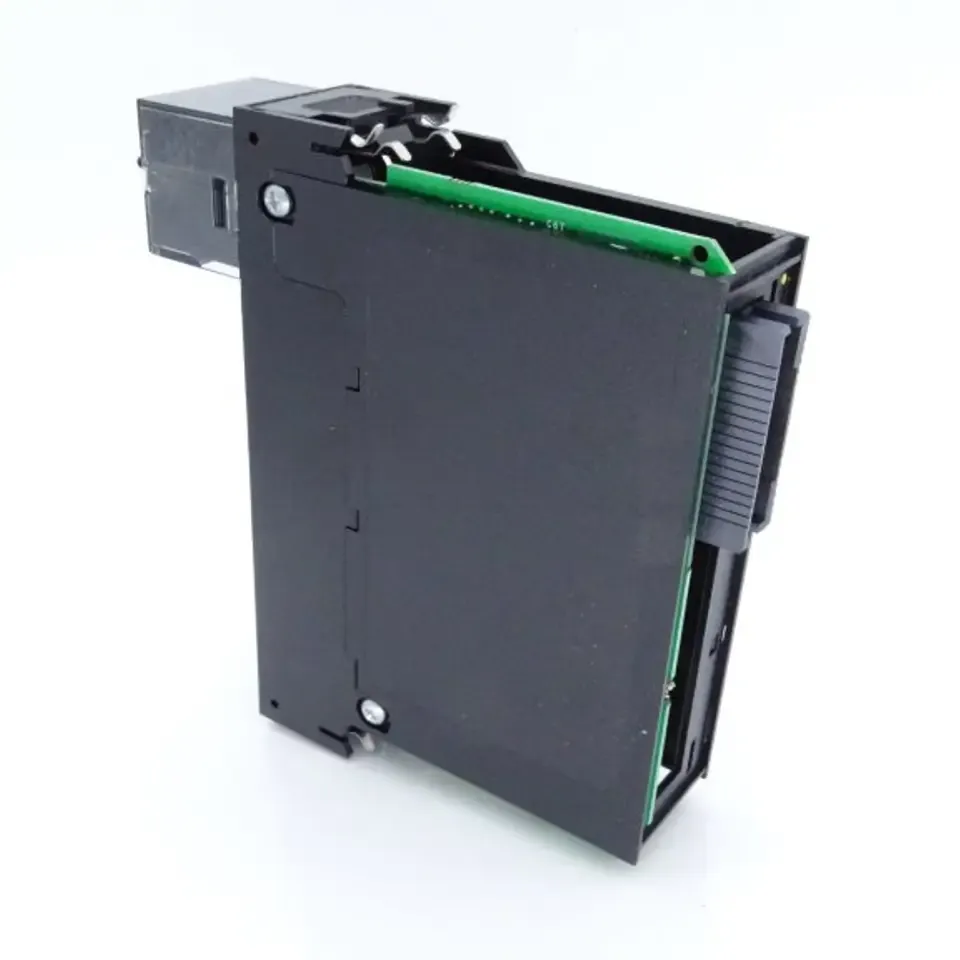 Allen-Bradley 1756-IT6I2 0.5M Cab Compat W/La005