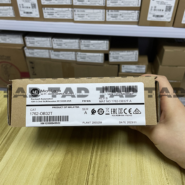 Allen-Bradley 1762-OB32T