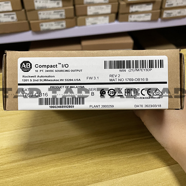 Allen-Bradley 1769-OB16 CompactLogix 16 Pt 24VDC D/O Module