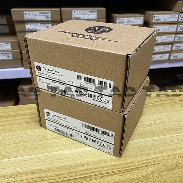 Allen-Bradley 1769-OB32 CompactLogix 32 Pt 24VDC D/O Module