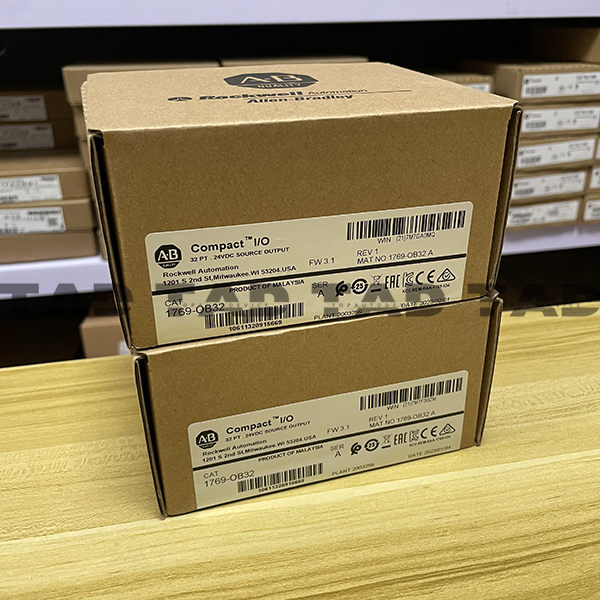 Allen-Bradley 1769-OB32 CompactLogix 32 Pt 24VDC D/O Module