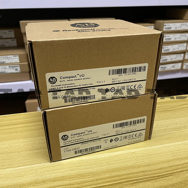 Allen-Bradley 1769-OB32 CompactLogix 32 Pt 24VDC D/O Module