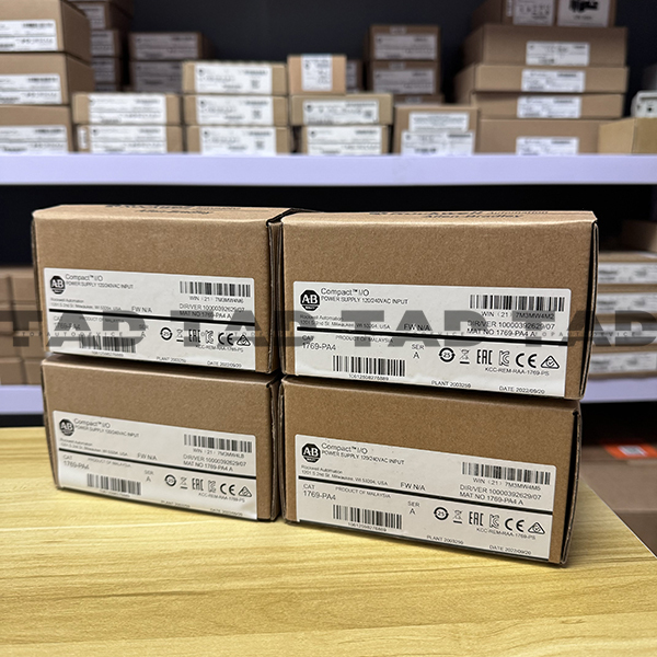 Allen-Bradley 1769-PA4 CMPLX Selectable AC 4A/2A Power Supply