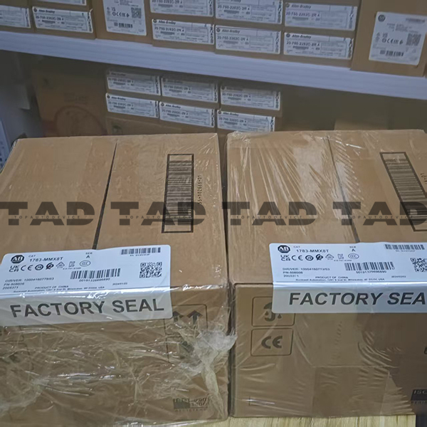 Allen-Bradley 1783-MMX8T Stratix 5800 Expansion Module