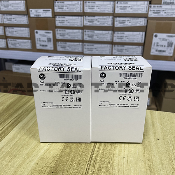 Allen-Bradley 1794-IF2XOF2I Flex 2 Input 2 Output Analog Module