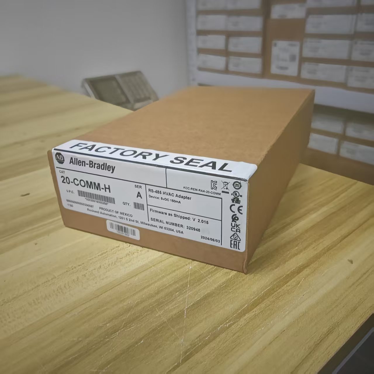 Allen Bradley 20-COMM-H Communication Adapter SER A 20COMMH Free Shipping