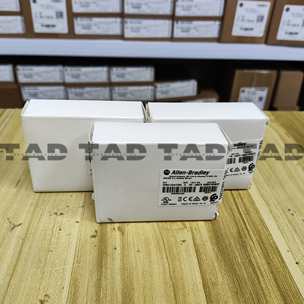 Allen-Bradley 2080-IQ4OB4 Best Selling Micro800 8 Point Digital Combo (Source)