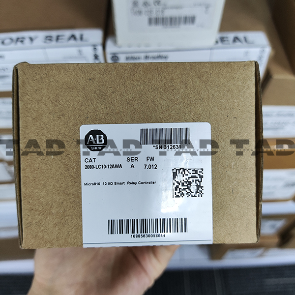 Allen-Bradley 2080-LC10-12AWA Micro810 12 I/O Smart Relay Controller