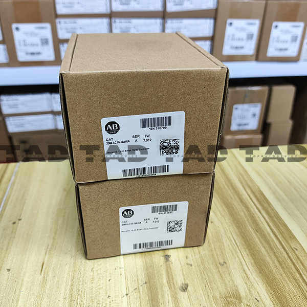 Allen-Bradley 2080-LC10-12AWA Micro810 12 I/O Smart Relay Controller