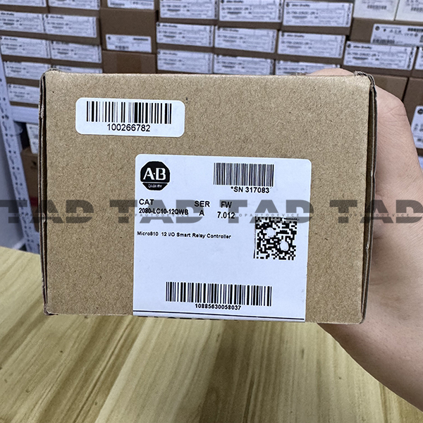 Allen-Bradley 2080-LC10-12QWB Micro810 12 I/O Smart Relay Controller