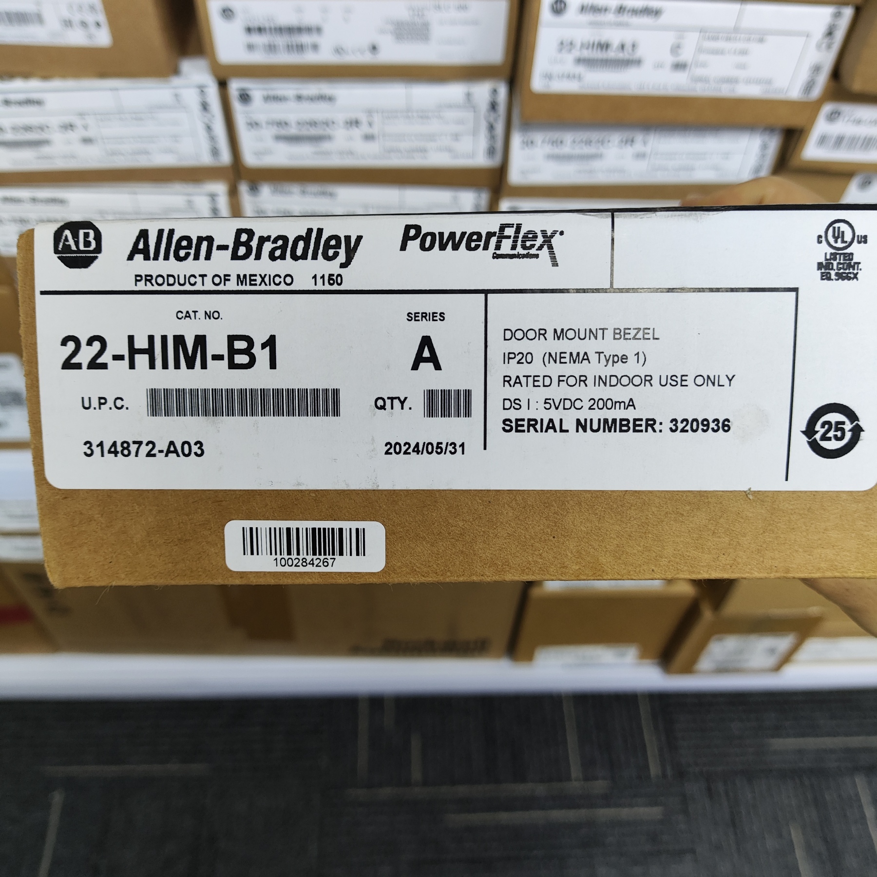 Allen Bradley 22-HIM-B1 PowerFlex HIM Bezel Mounting Kit New Sealed Free Ship