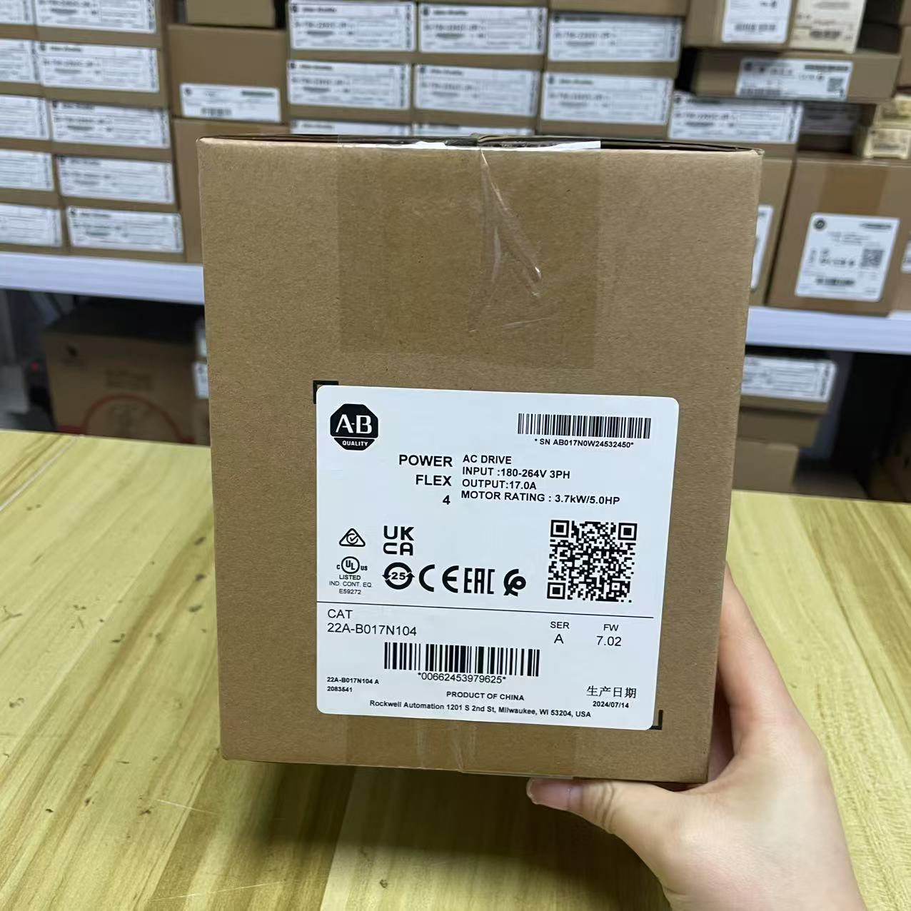 Allen-Bradley 22A-B017N104 PowerFlex 4 3.7kW 5HP AC Drive Brand New Fast Ship