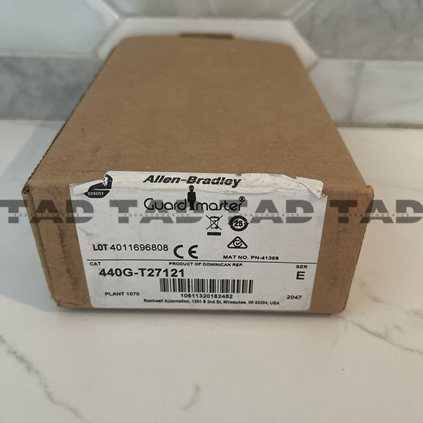 Allen-Bradley 440G-T27121 Guardmaster TLS-GD2 Guardlock Switch