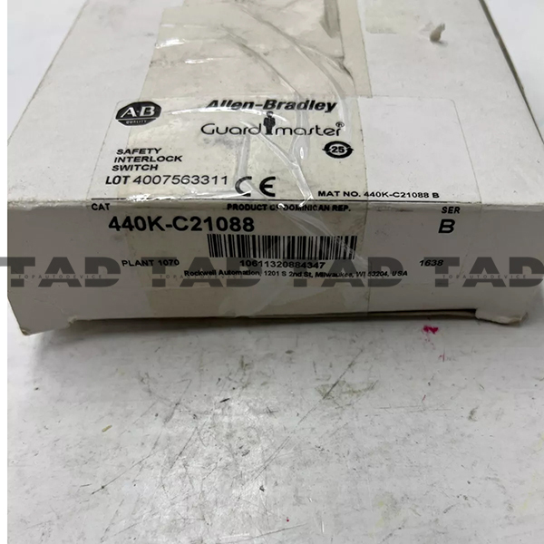 Allen-Bradley 440K-C21088 Guardmaster Cadet 3 Tongue Interlock