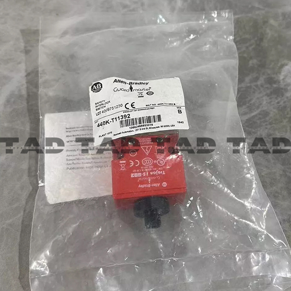 Allen-Bradley 440K-T11392 Guardmaster Trojan T15 Tongue Interlock