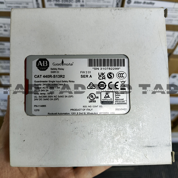 Allen-Bradley 440R-S13R2 Guardmaster Single Input Safety Relay