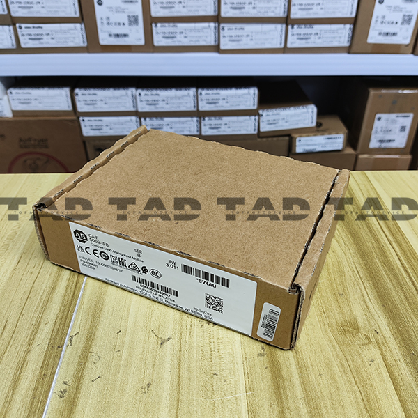 Allen-Bradley 5069-IF8 Compact 5000 Analog Input Module