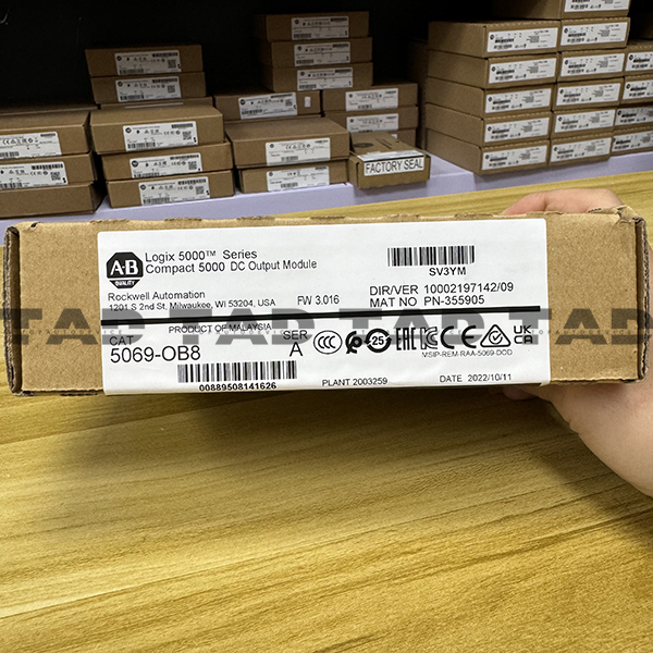 Allen-Bradley 5069-OB8 Compact 5000 DC Output Module