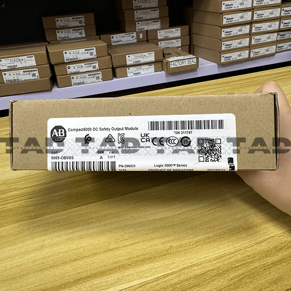 Allen-Bradley 5069-OBV8S Compact5000 DC Safety Output Module
