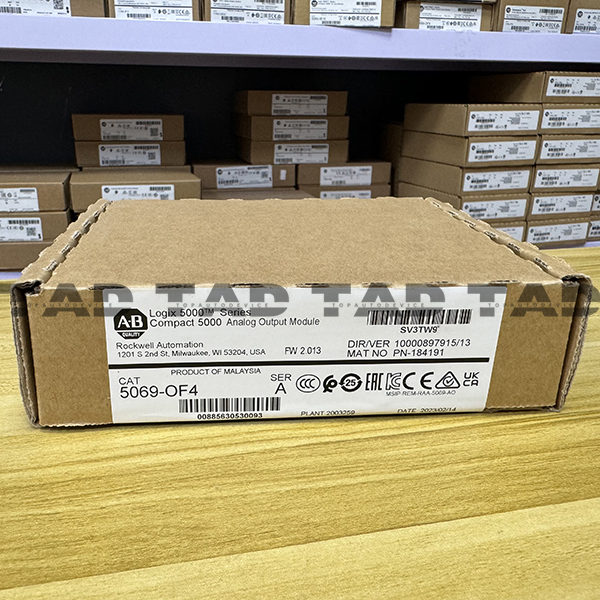 Allen-Bradley 5069-OF4 Compact 5000 Analog Output Module