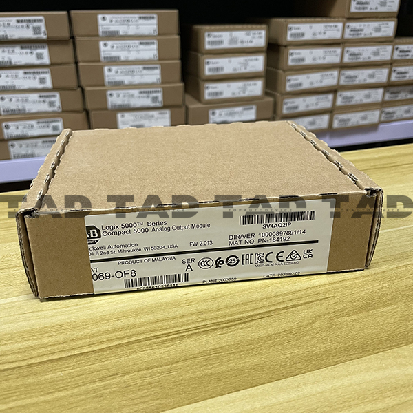 Allen-Bradley 5069-OF8 Compact 5000 Analog Output Module