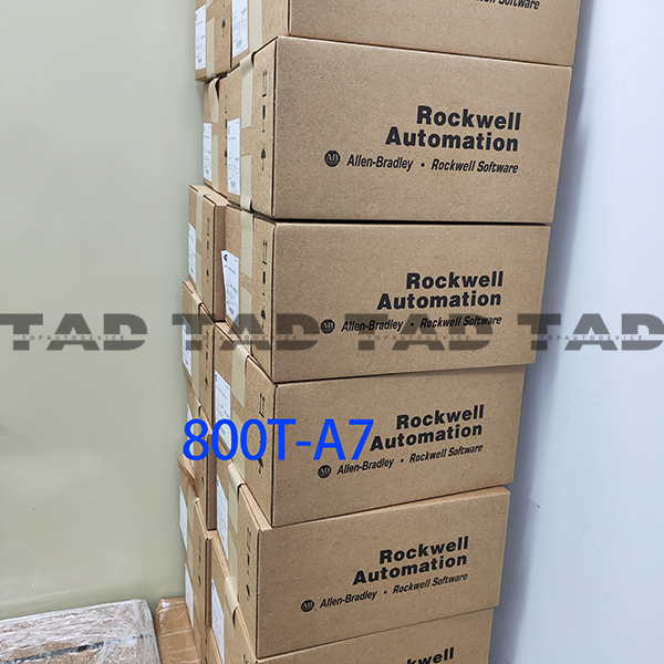 Allen-Bradley 800T-A7 30mm Momentary Push Button 800T PB