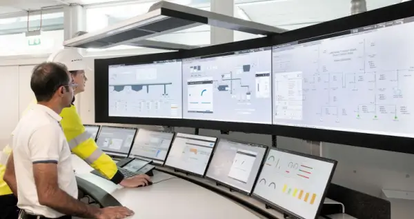 {"default":"ABB HMI panel monitoring process automation in manufacturing plant"}
