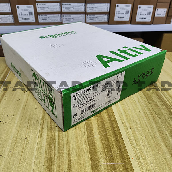 Schneider ATV320U07N4B