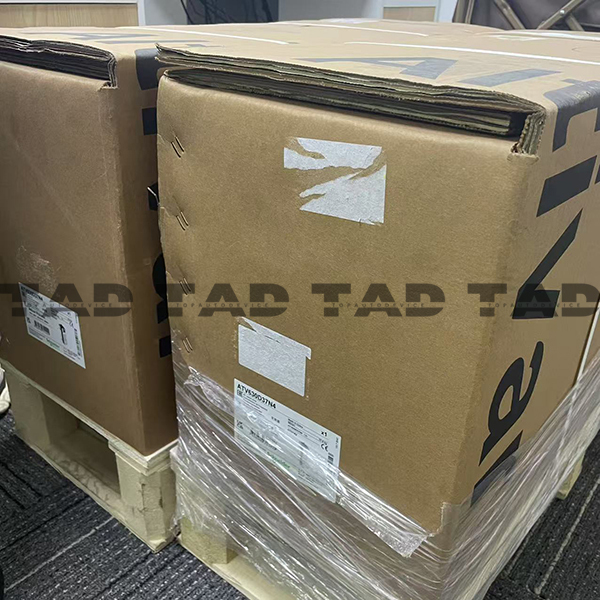 Schneider ATV630D37N4